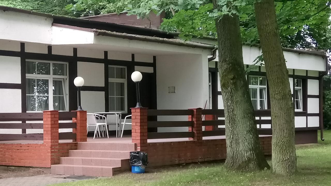 Hostel Dworek Osiecki Koral Osieki  Extérieur photo
