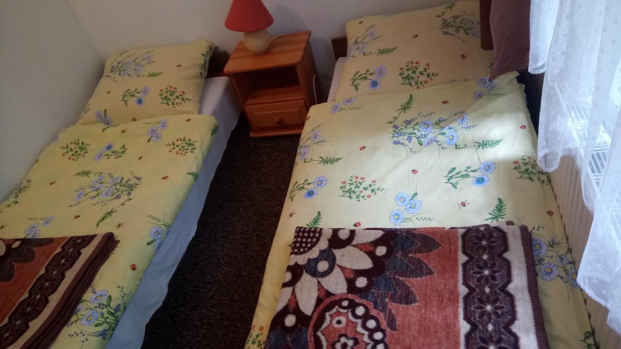 Hostel Dworek Osiecki Koral Osieki  Extérieur photo